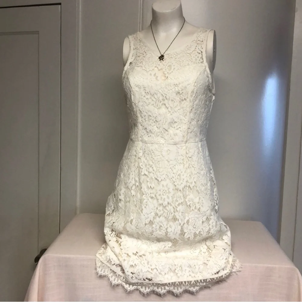 ABERCROMBIE & FITCH Ivory Eyelash Lace Sweetheart Neckline Sleeveless Dress XS - Picture 4 of 13